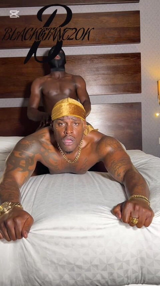 Blackgiant and Daddyblack in a Sex Combat