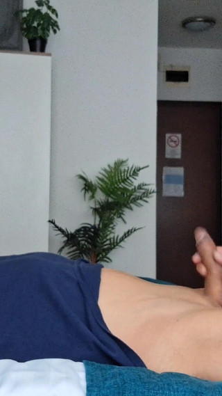 2 Str8 Friends Get Sucked off. Mr Guru Bodybuilder Friend Visiting Me When I Suck My Ather Friend