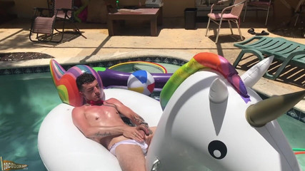 Gio Valentine - Summer Sun Solo