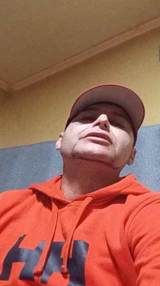 I Hope You're Too Hot so I Can Send You My Dick