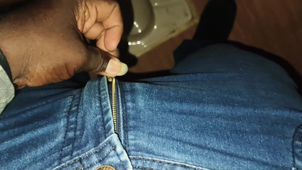 Tamil Boy Public Toilet Pissing Poolu