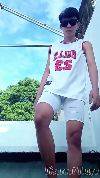 Asian Boy Outdoor Masturbation