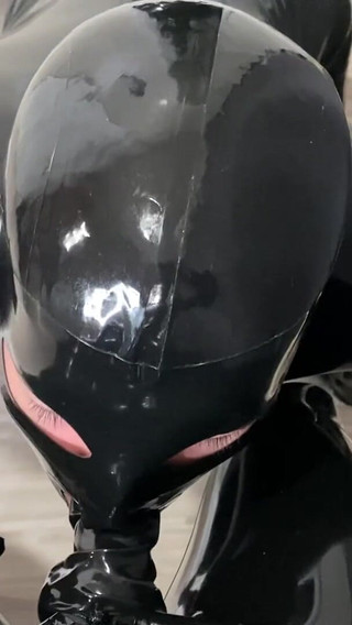 Rubber B-roll [moment]