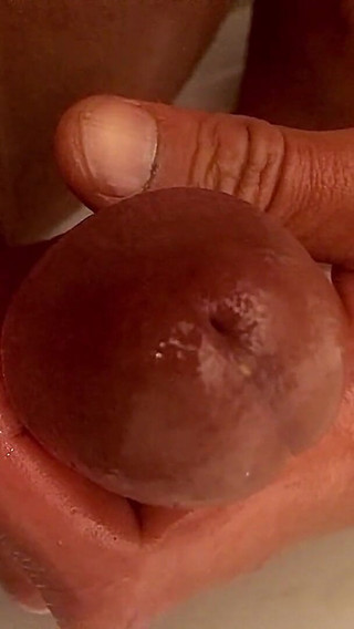 German Tangaboy - Wixxxing on Shower