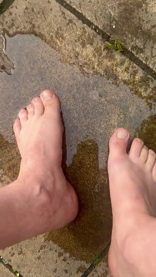 I Piss on My Little Feet
