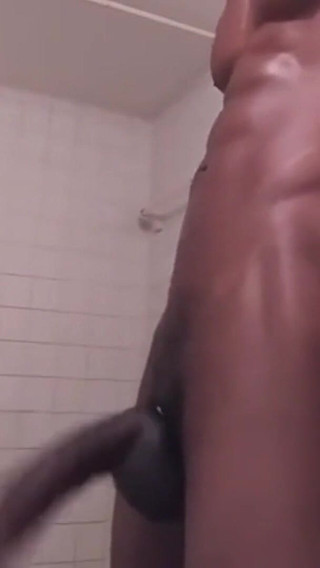 Wanking loud moaning cumming hard