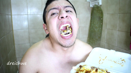 Eating Corn on the Cob Like a Pig