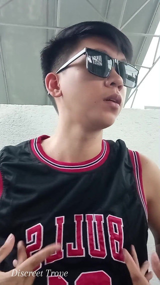 Pinoy Teen Masturbates at Abandoned House with His Sex Toy