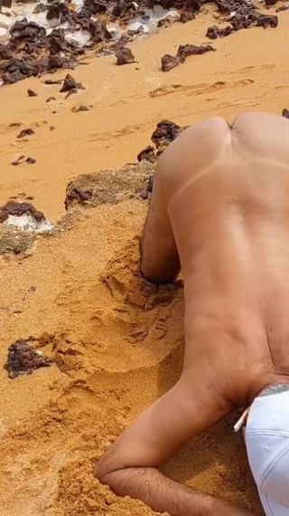 Ladysilva on the Beach I'm Already in Position Come and Put It in My Ass