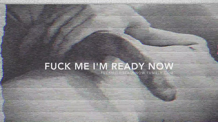 Watching Porn & Cumming on My Stomach