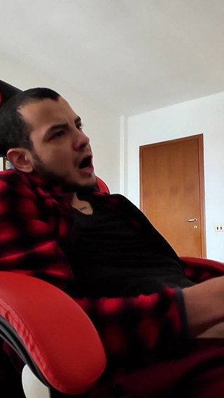 I Like to Be Watched