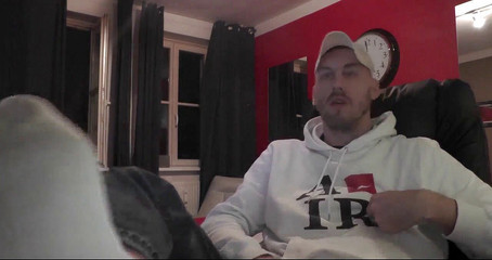 04 - Prollking XXL - Alpha bad guy sniffer