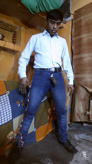 Piss Fun Pee Shower Boy Hand Job Masturbate Fun