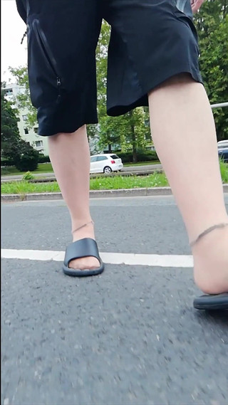 Carmen Nylonjunge Walked Around in Braunschweiger Weststadt