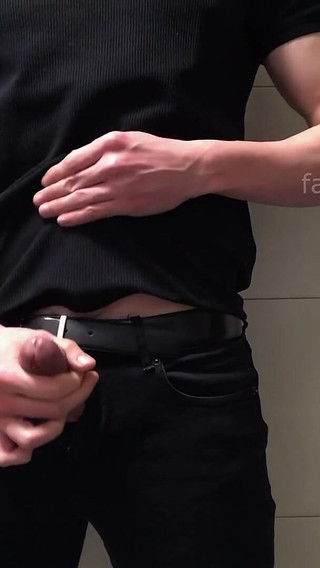 Me Jerking in the Bathroom. Big Cumshot.