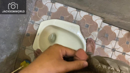 Solo Masturbating in the Toilet