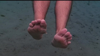 Walking Around on Those, What Do You Call 'em? Oh, Feet - Manlyfoot Roadtrip