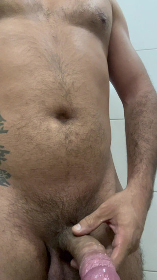 I Went to the Bathroom to Relieve My Arousal by Jerking off and Cumming Like Crazy