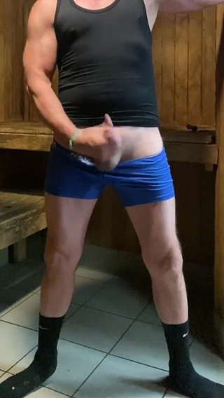 Jockdad87 Is Horny in the Sauna Again