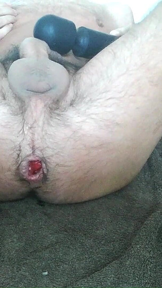 Relentlessly Ramming My Hole so I Orgasm 12 Times in 10 Mins