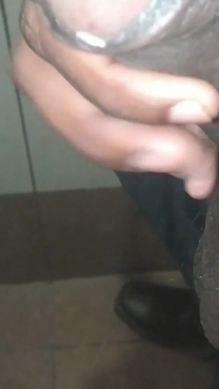 Tamil10inchesbbc Sexy Restroom Session Is Back