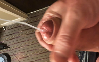 Stepdaddy Bear's Overhead Wank 'n Cum for You