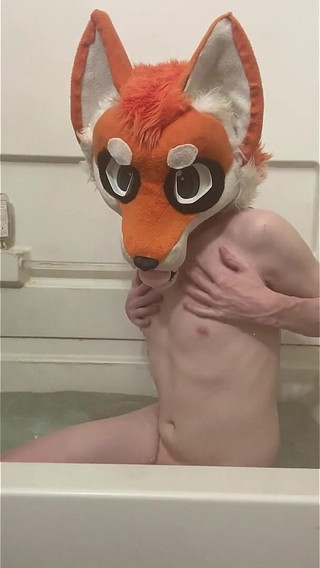 Gaymurr Foxxo Bathwater