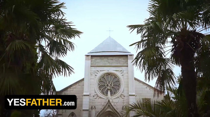 Yesstepfather - Naughty Boy Marcus Rivers Jerks off While Twerking on Priest Oaks's Creamy Cock