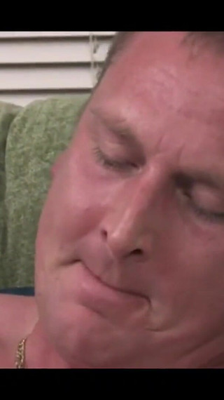 Dude in His Late 30's Jerks and Blows His Load on Himself.