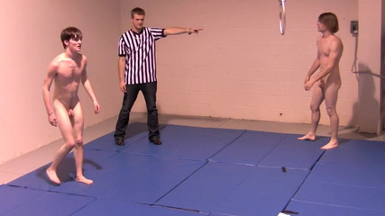 Strip Wrestling - Chapter 3