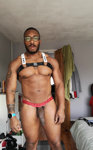 What Should I Wear?? Hey Guys Make Sure to Get Your Tickets From My Link Down Below Helps Me a Lot. Also Get Your Outfit From an