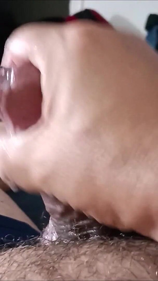 Hung Max Shooting 4 Mega Loads HD - the Cumpilation