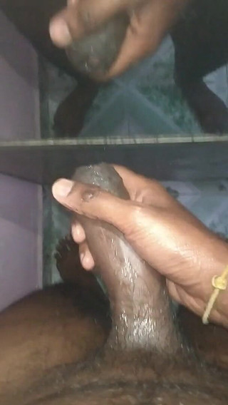 Tamil10inchesbbc Sexy Mirror Session Gone Wrong on End