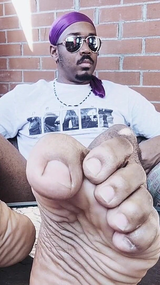 I Touch and Sniff My Soles After Bath (2) (2025)