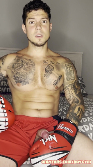 Boxing Cum with No Hands