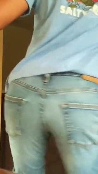 I Want to Dance with You and Undress to the Rhythm of the Music