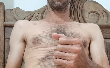 I Love Showing Everything