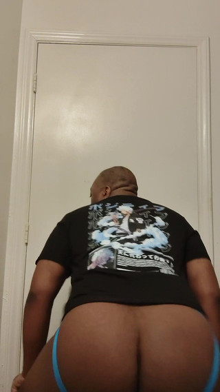 Lightskin Twerking Ass