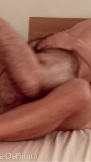 Alessio Veneziano Fucked by Stepdaddy Chris Derimm