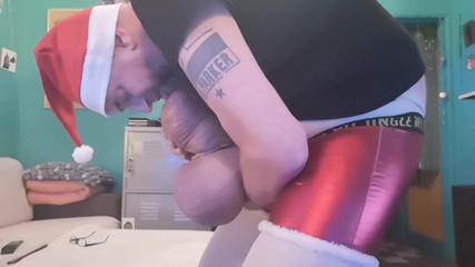 Santa Claus Is a Naughty Stepdaddy