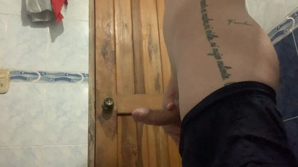 My Cock Didn't Stop Beating... and I Ended up with a Deep Moan - Porn in Spanish