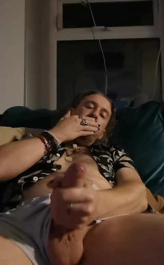 I'm addicted to cumming for you