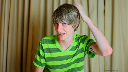 Preston Andrews & His Hilarious Voice Characters Talk to the Camera